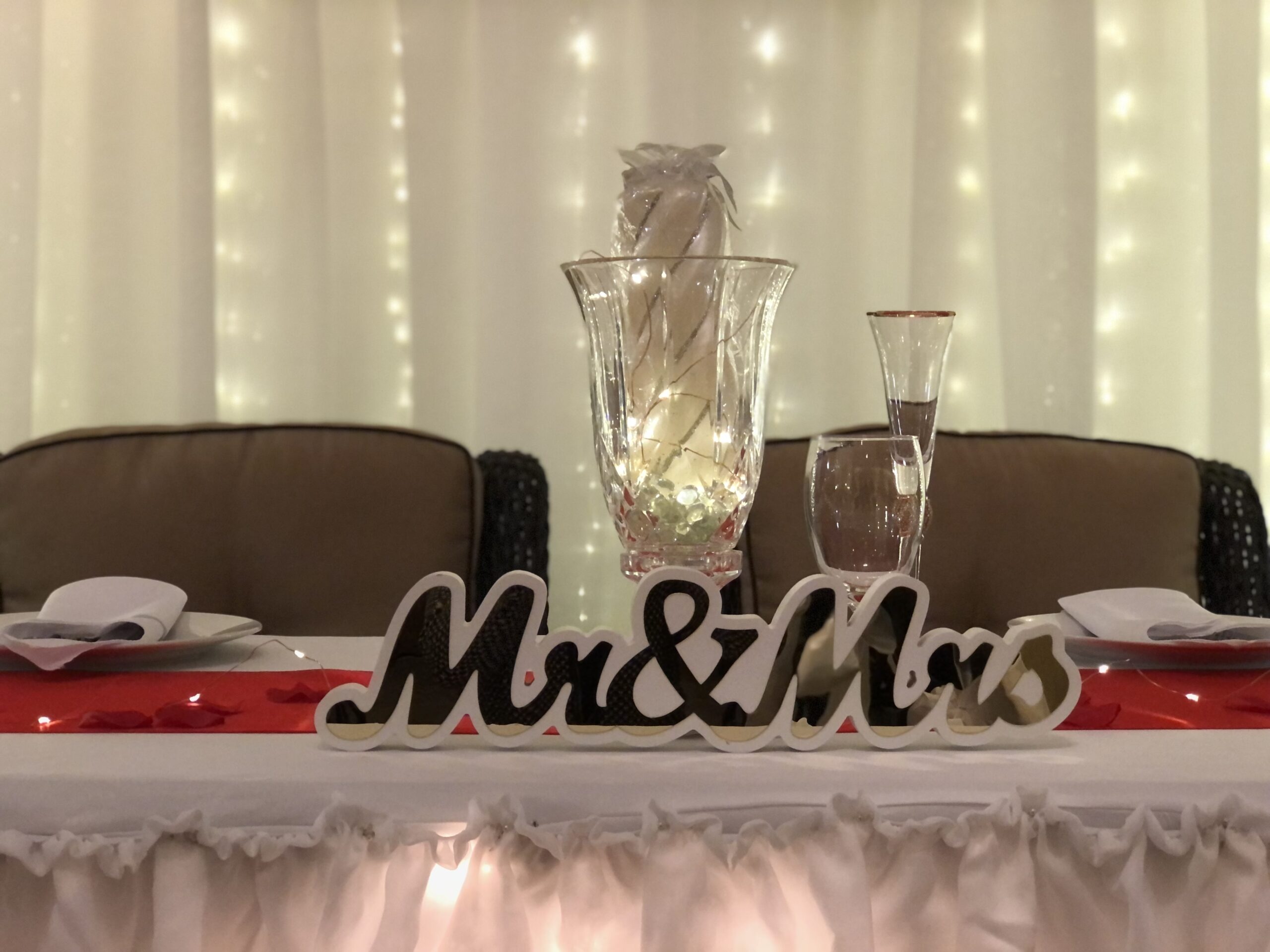 Wedding head table Mr & Mrs
